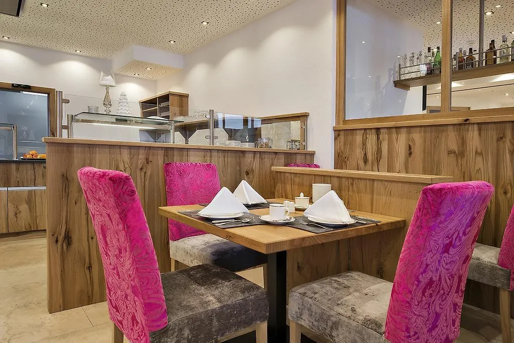 Hotel Garni Christine Ischgl