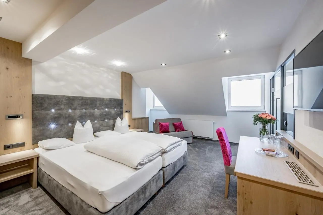 Hotel Garni Christine Ischgl