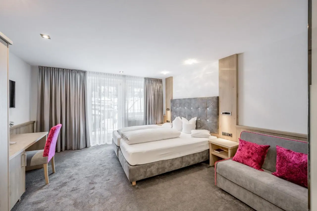Hotel Garni Christine Ischgl