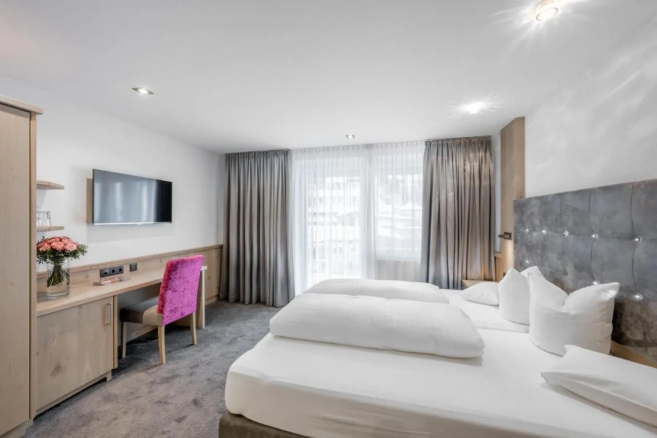 Hotel Garni Christine Ischgl