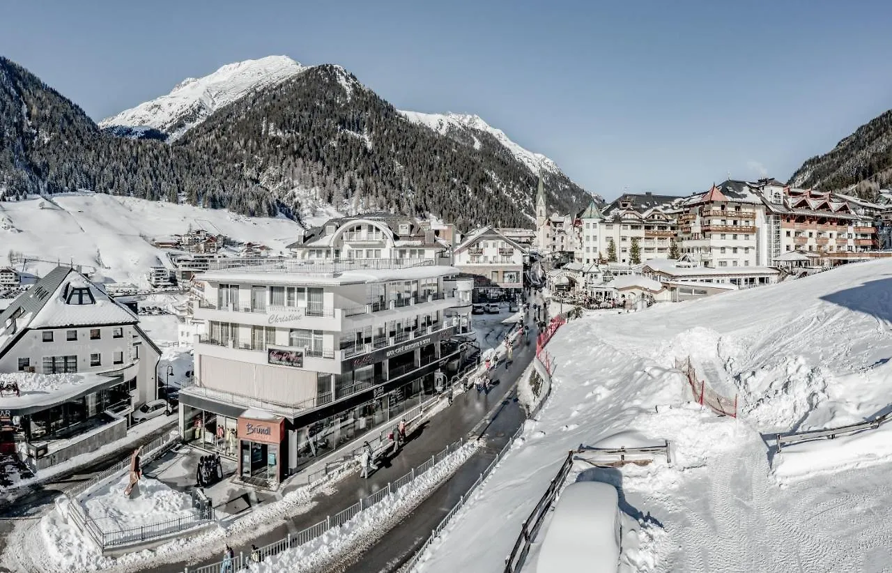 Hotel Garni Christine Ischgl