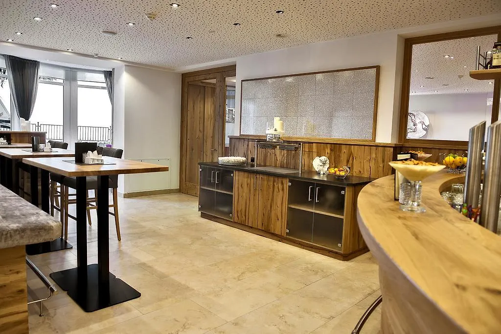 Hotel Garni Christine Ischgl 4*,  Österreich